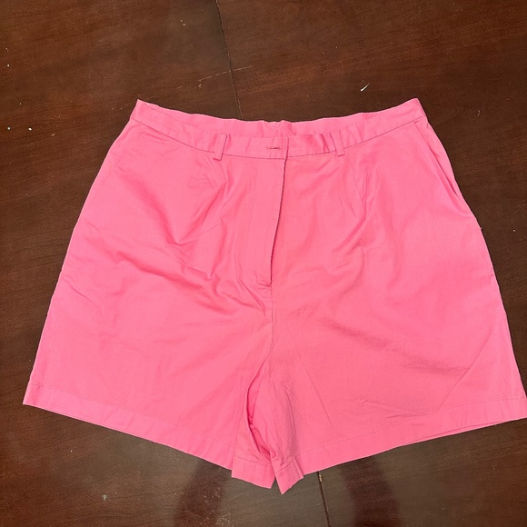 Lilly Pulitzer White Label Bermuda Shorts - Picture 1 of 3